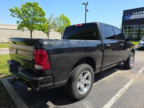 2017 RAM 1500 Express