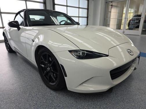 2020 Mazda MX-5 Miata Sport