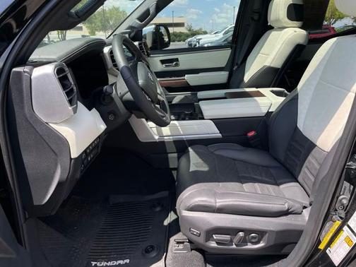 2023 Toyota Tundra Hybrid Capstone