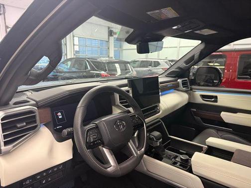 2023 Toyota Tundra Hybrid Capstone