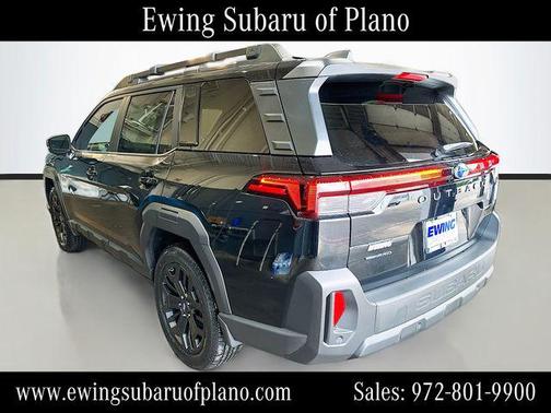 Crystal Black Silica 2026 Subaru Outback Limited XT