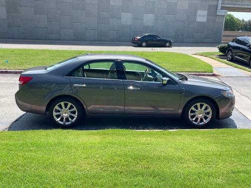 2011 Lincoln MKZ Hybrid Base