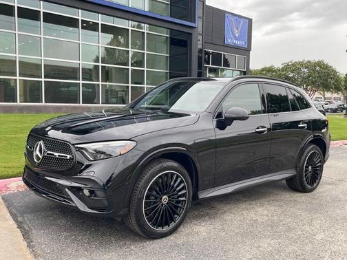 2025 Mercedes-Benz GLC 300 4MATIC