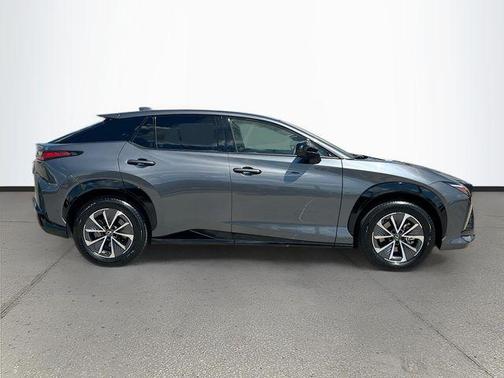 2023 Lexus RZ 450e Premium