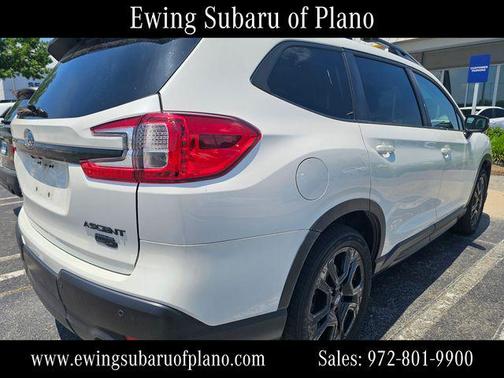 Crystal White Pearl 2023 Subaru Ascent Onyx Edition Limited 7-Passenger