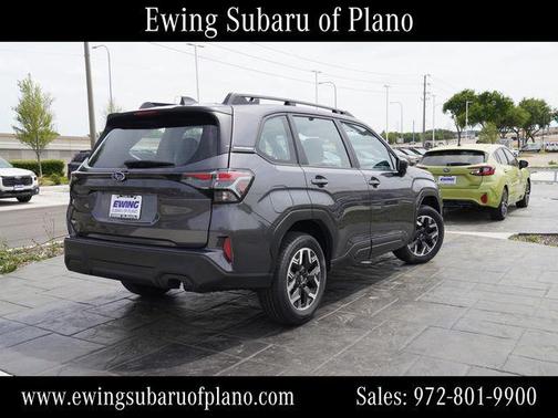 Magnetite Gray Metallic 2026 Subaru Forester Base