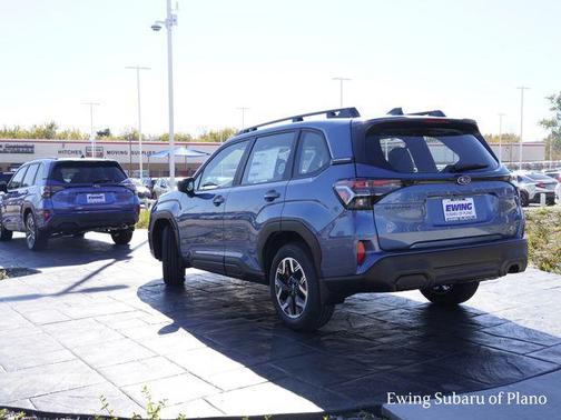 2025 Subaru Forester Base