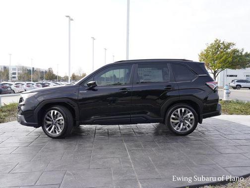 2025 Subaru Forester Hybrid Touring