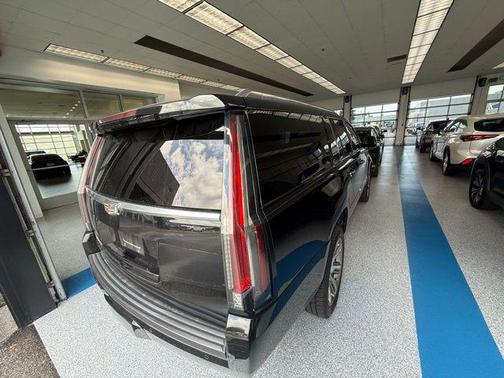 2015 Cadillac Escalade ESV Premium