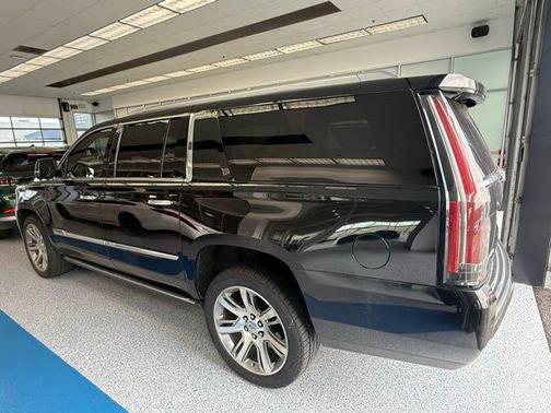 2015 Cadillac Escalade ESV Premium