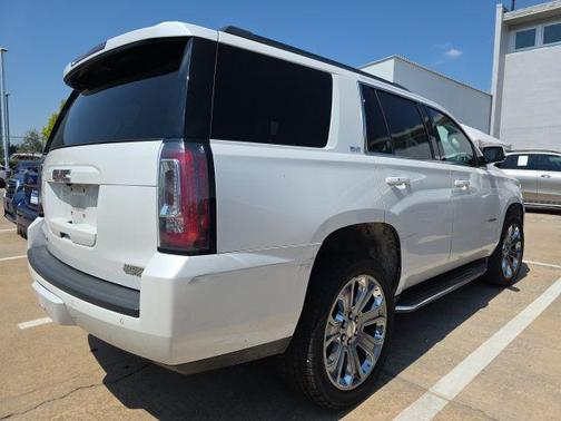 2017 GMC Yukon SLT