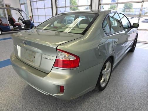 2009 Subaru Legacy Base