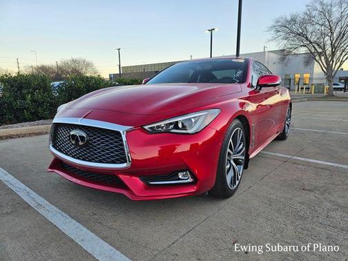 2022 INFINITI Q60 LUXE