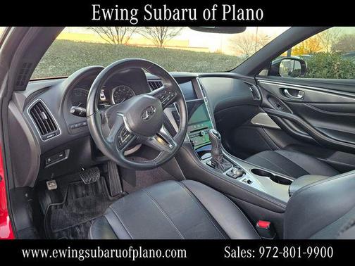 2022 INFINITI Q60 LUXE