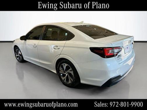 Crystal White Pearl 2025 Subaru Legacy Premium