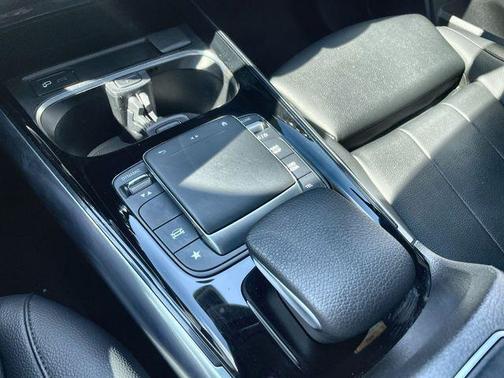 2021 Mercedes-Benz GLA 250 Base 4MATIC