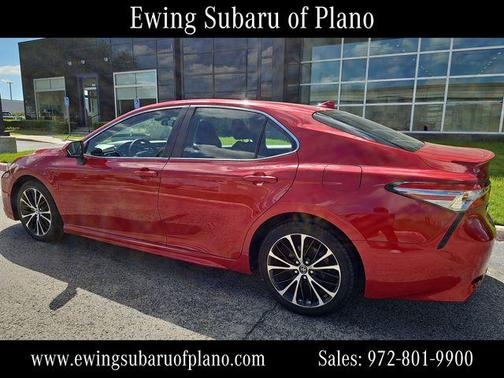 Supersonic Red 2019 Toyota Camry SE