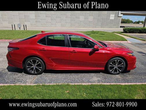 Supersonic Red 2019 Toyota Camry SE