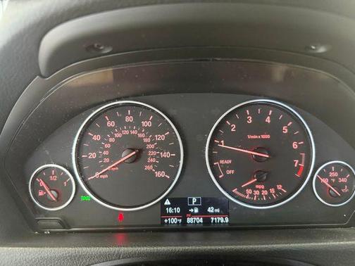 2015 BMW 320 i