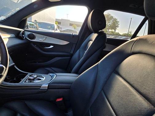 2019 Mercedes-Benz GLC 300 Base