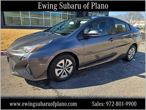 2016 Toyota Prius Three