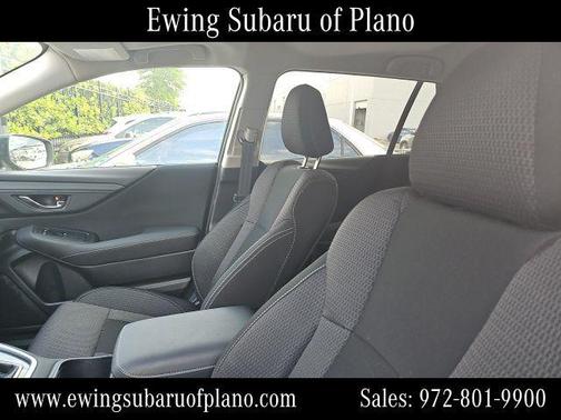 Crystal Black Silica 2024 Subaru Outback Premium