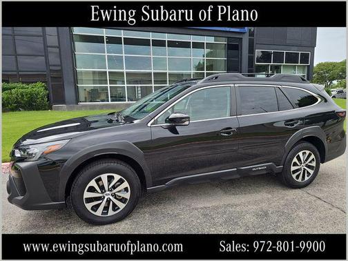 Crystal Black Silica 2024 Subaru Outback Premium