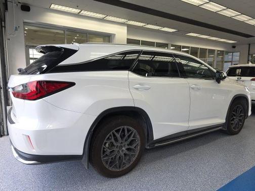 2022 Lexus RX 350L Base