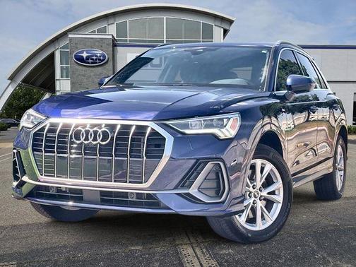 2022 Audi Q3 45 S line Premium Plus