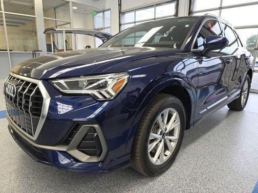 2022 Audi Q3 45 S line Premium Plus