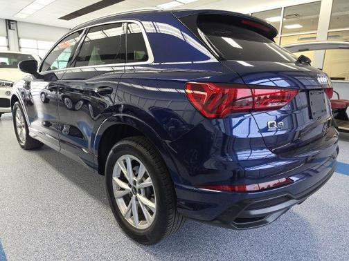 2022 Audi Q3 45 S line Premium Plus