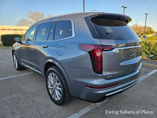 2022 Cadillac XT6 Premium Luxury AWD