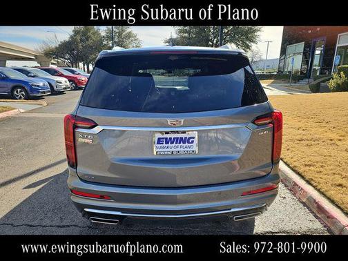 2022 Cadillac XT6 Premium Luxury AWD