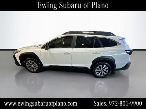 Crystal White Pearl 2025 Subaru Outback Premium