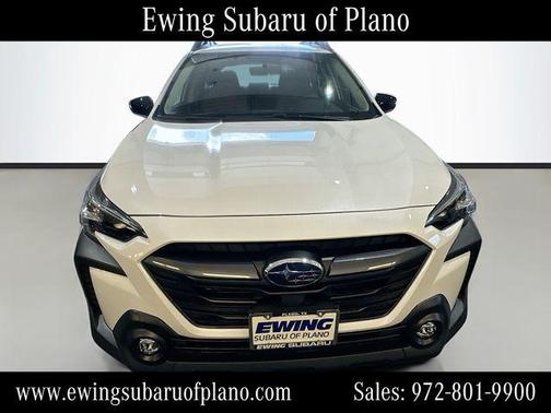 Crystal White Pearl 2025 Subaru Outback Premium