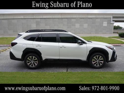 Crystal White Pearl 2025 Subaru Outback Premium
