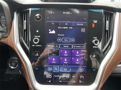 2022 Subaru Outback Touring