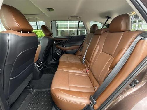 2022 Subaru Outback Touring