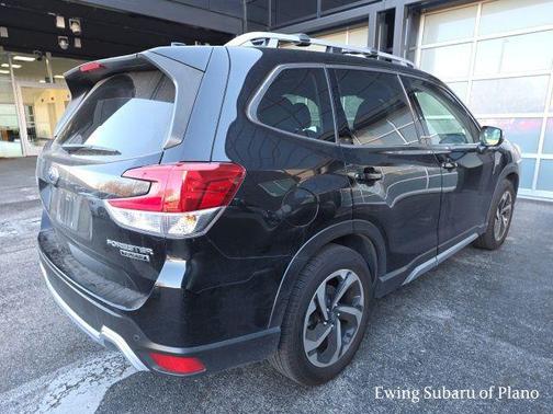 2023 Subaru Forester Touring