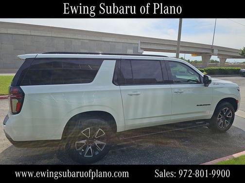 Summit White 2021 Chevrolet Suburban 4WD Z71