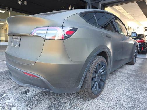 2020 Tesla Model Y Long Range Dual Motor All-Wheel Drive