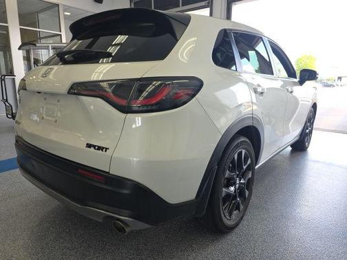 2023 Honda HR-V 2WD Sport