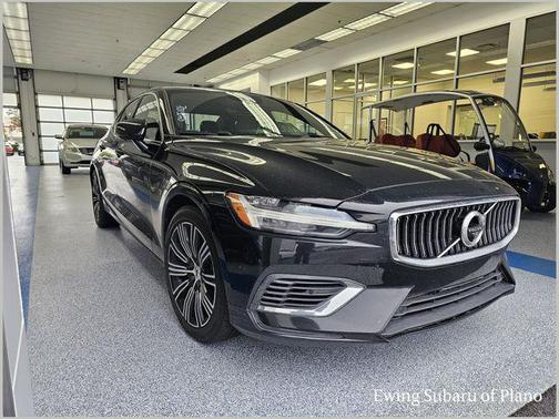 2021 Volvo S60 Recharge Plug-In Hybrid T8 Inscription