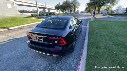 2021 Volvo S60 Recharge Plug-In Hybrid T8 Inscription