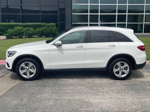 2018 Mercedes-Benz GLC 300 Base