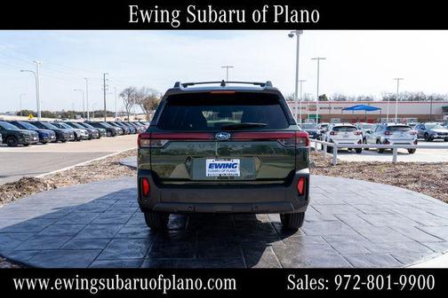 Deep Emerald Green 2026 Subaru Outback Premium