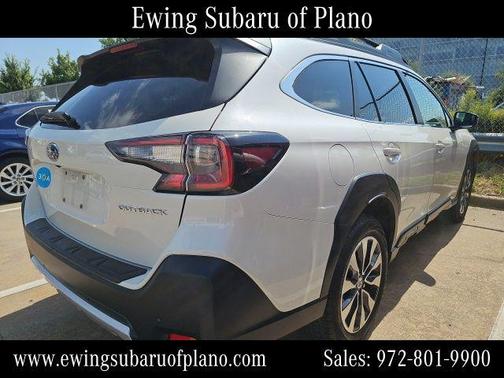 Crystal White Pearl 2025 Subaru Outback Limited
