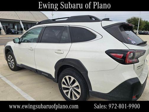 Crystal White Pearl 2023 Subaru Outback Premium