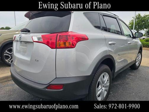 Classic Silver Metallic 2015 Toyota RAV4 LE