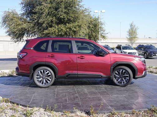 2025 Subaru Forester Touring